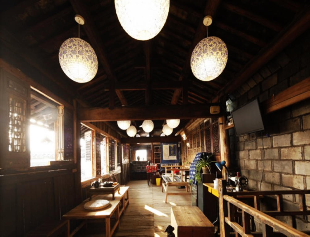 Qingheyue Inn Yi (Anhui) Exterior photo